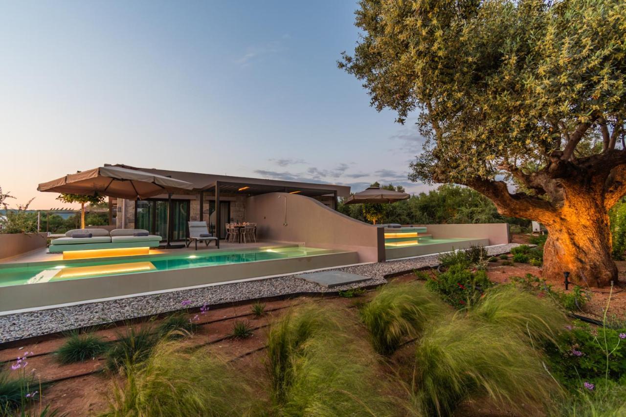 Nestor Luxury Villas With Private Pools Romanos  Экстерьер фото